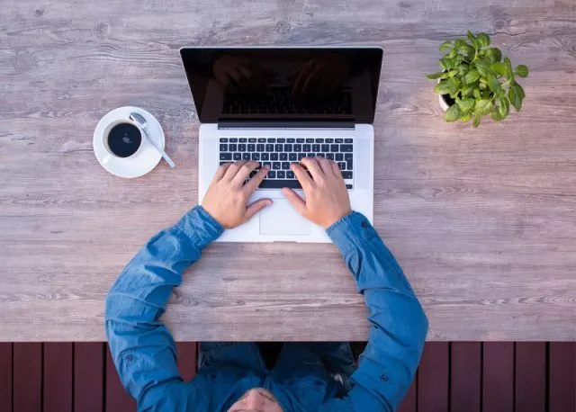 Outsourcing IT w Warszawie – czy sprawdzi się w Twojej firmie?